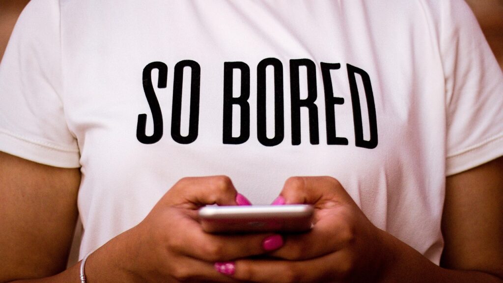 マッチングアプリで使える初回メッセージの例文は女性にどんなものがある？