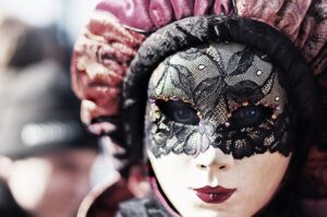 婚活アプリの年齢層が合わないときの対処法は？